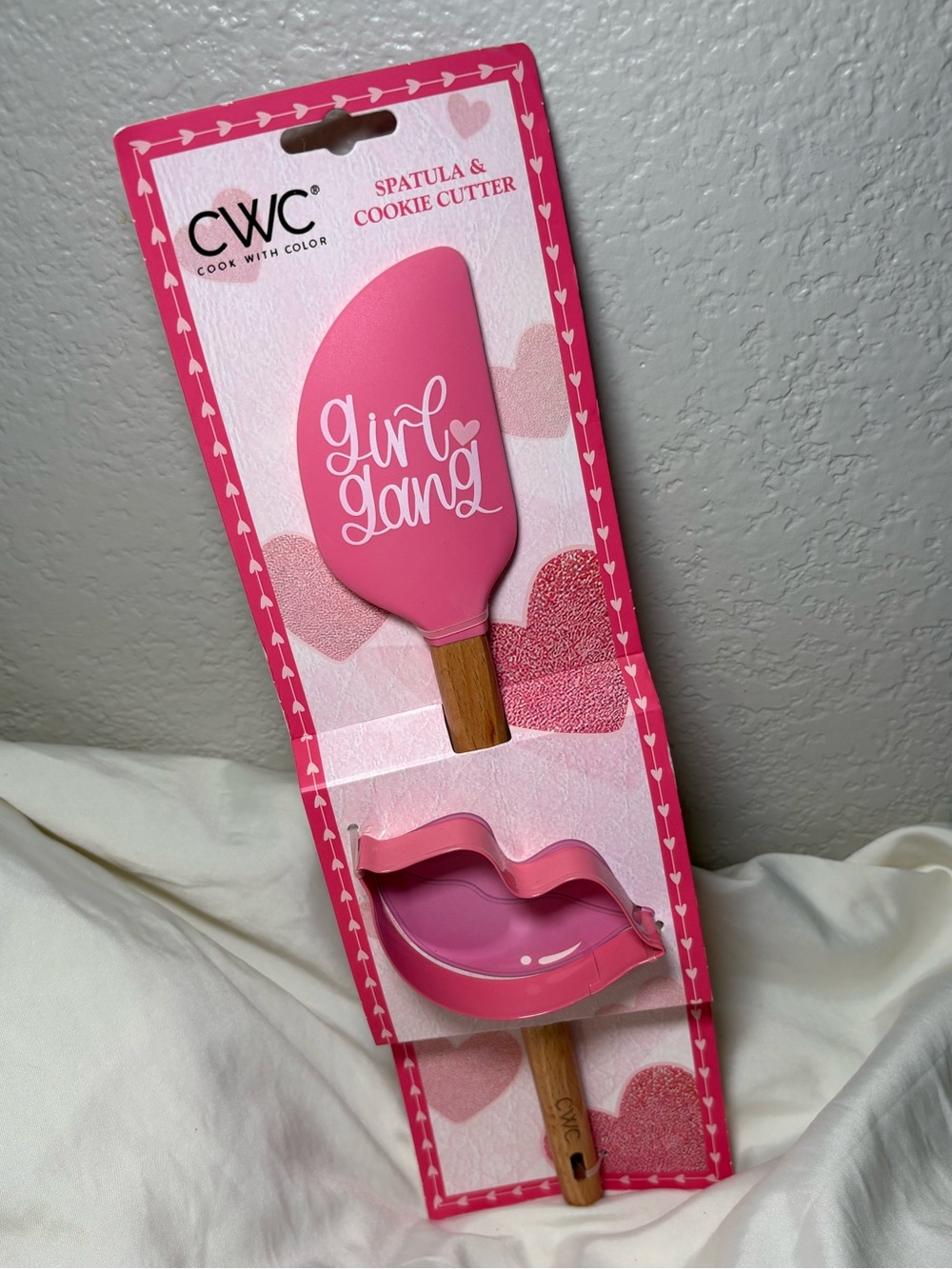 💋 Spatula and Cookie Cutter Set